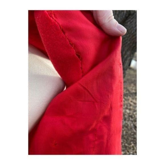 SOLD Vintage 1940s Red Wool Waistcoat Vest Fitted - Picture 3 of 10
